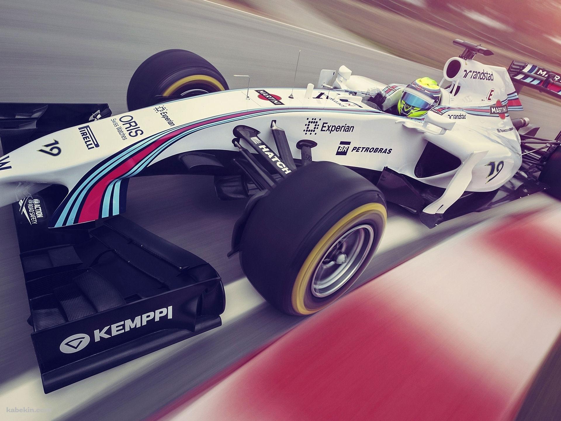 コーナーを曲がるF1カーの壁紙(1920px x 1440px) 高画質 PC・デスクトップ用