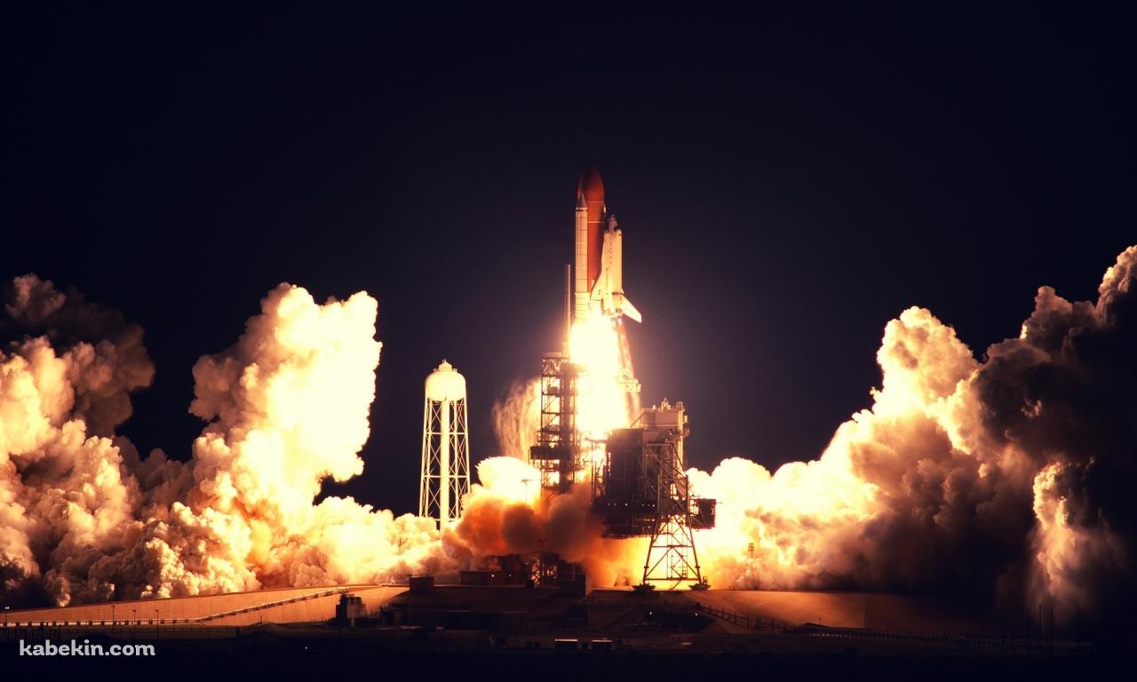 打ちあがるスペースシャトルの壁紙(1280px x 768px) 高画質 PC・デスクトップ用