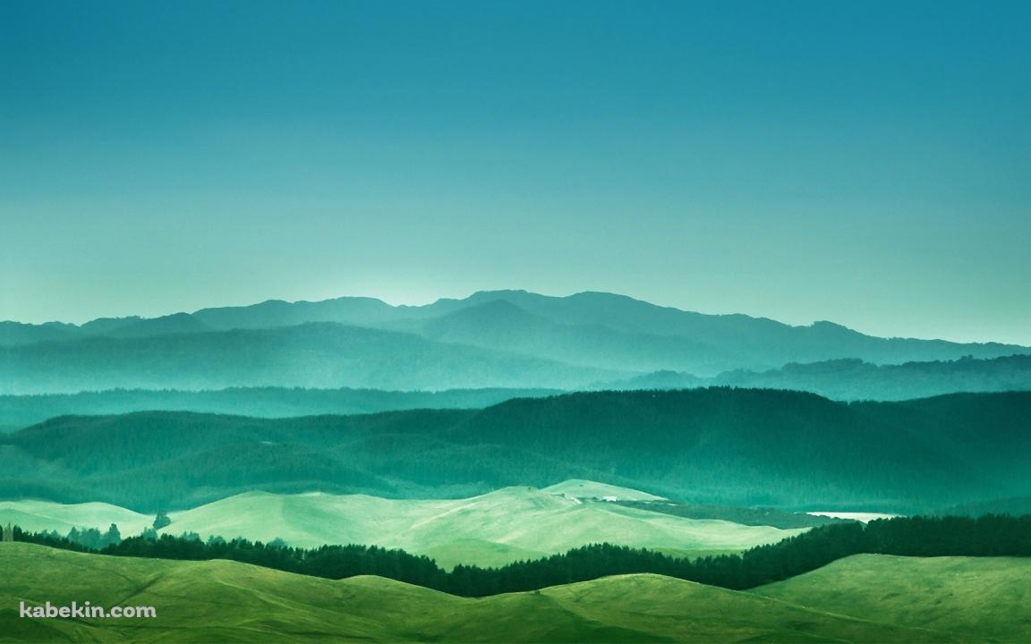 綺麗な緑の山 森 風景の壁紙(1152px x 720px) 高画質 PC・デスクトップ用