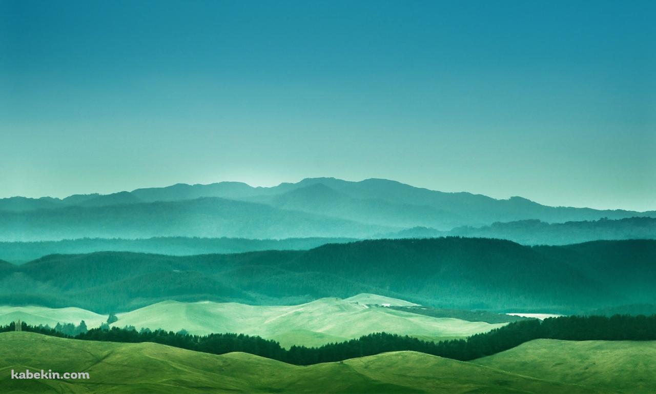 綺麗な緑の山 森 風景の壁紙(1280px x 768px) 高画質 PC・デスクトップ用