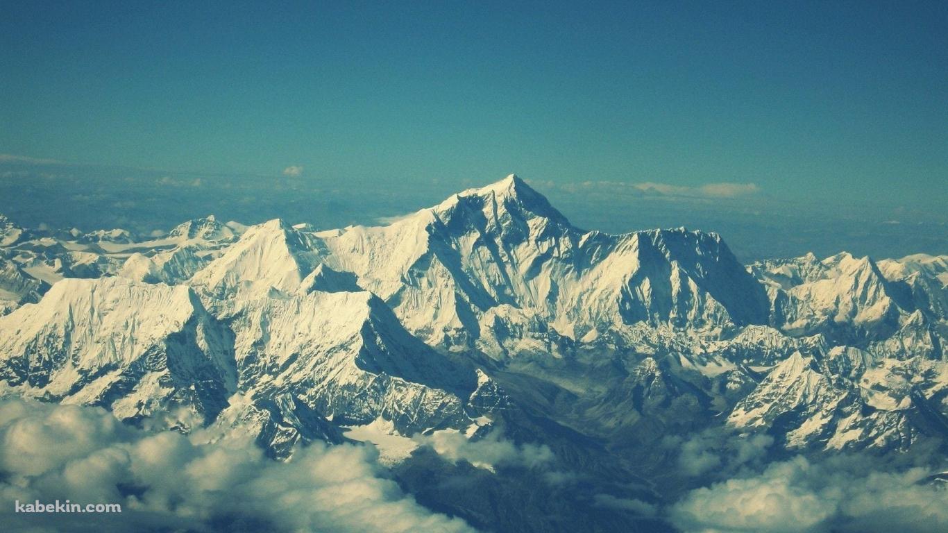 エベレスト / 世界最高峰の山 / 高さ 8849 mの壁紙(1366px x 768px) 高画質 PC・デスクトップ用
