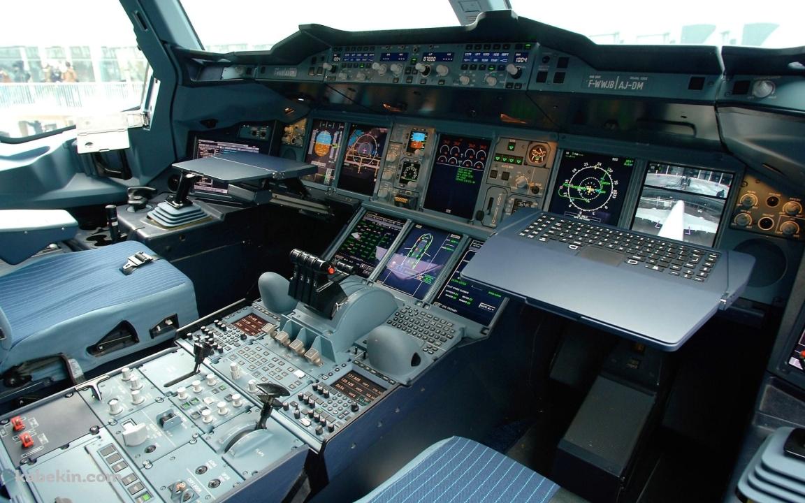JAL 航空機 コクピット 操縦席の壁紙(1152px x 720px) 高画質 PC・デスクトップ用