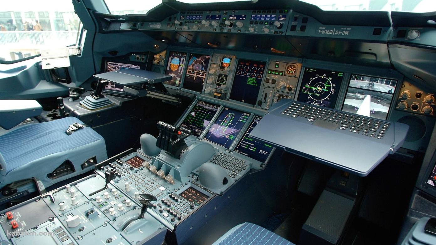 JAL 航空機 コクピット 操縦席の壁紙(1391px x 783px) 高画質 PC・デスクトップ用