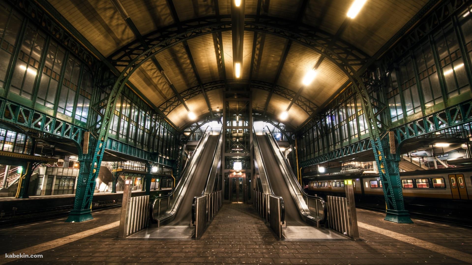 オランダの地下鉄 / 電車 / 駅の壁紙(1920px x 1080px) 高画質 PC・デスクトップ用