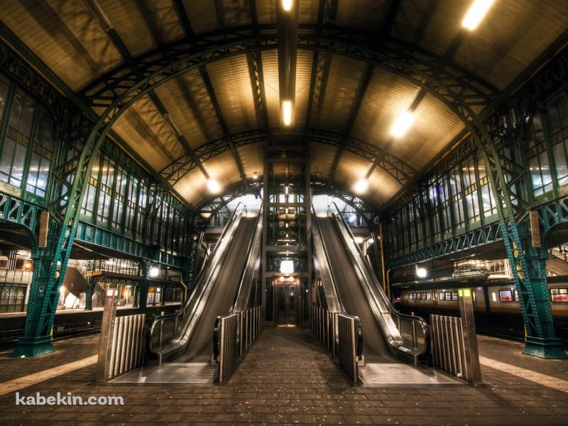 オランダの地下鉄 / 電車 / 駅の壁紙(800px x 600px) 高画質 PC・デスクトップ用