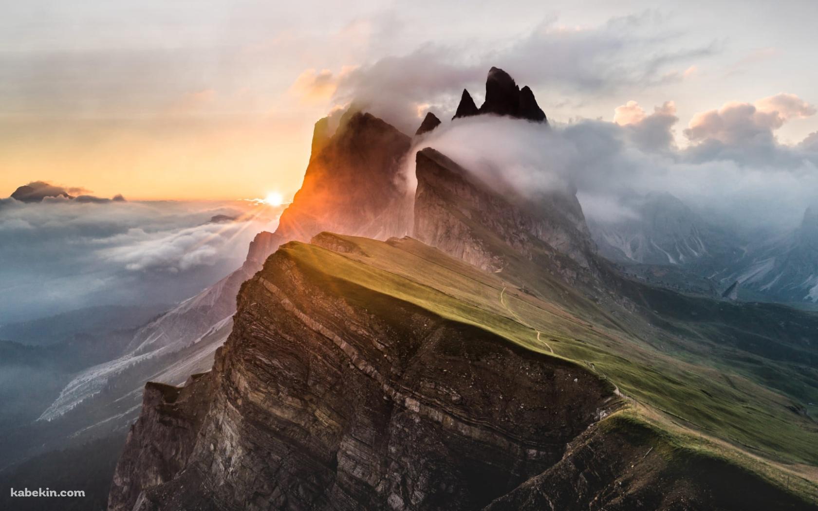 綺麗なドロミティ山地 / イタリアの壁紙(1680px x 1050px) 高画質 PC・デスクトップ用