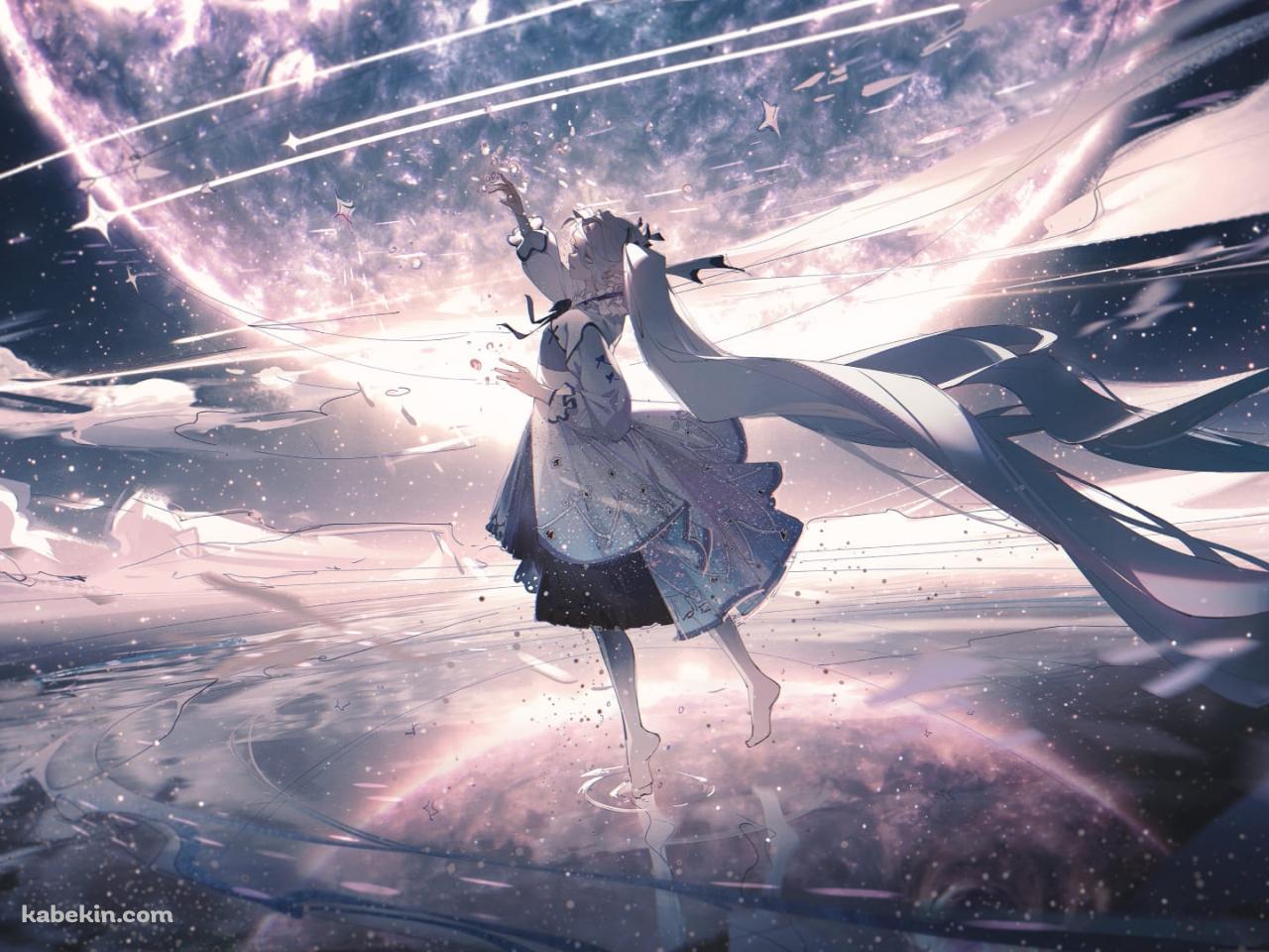 天に手をかざす初音ミク / ウユニ湖 / 月 / 空の壁紙(1280px x 960px) 高画質 PC・デスクトップ用