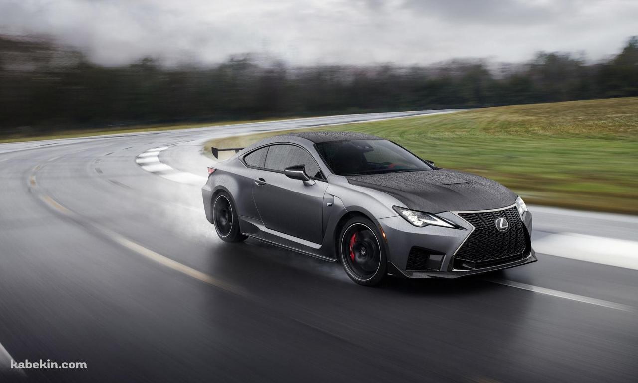 レース場を疾走するかっこいい灰色のレクサス RC / Lexus RCの壁紙(1280px x 768px) 高画質 PC・デスクトップ用