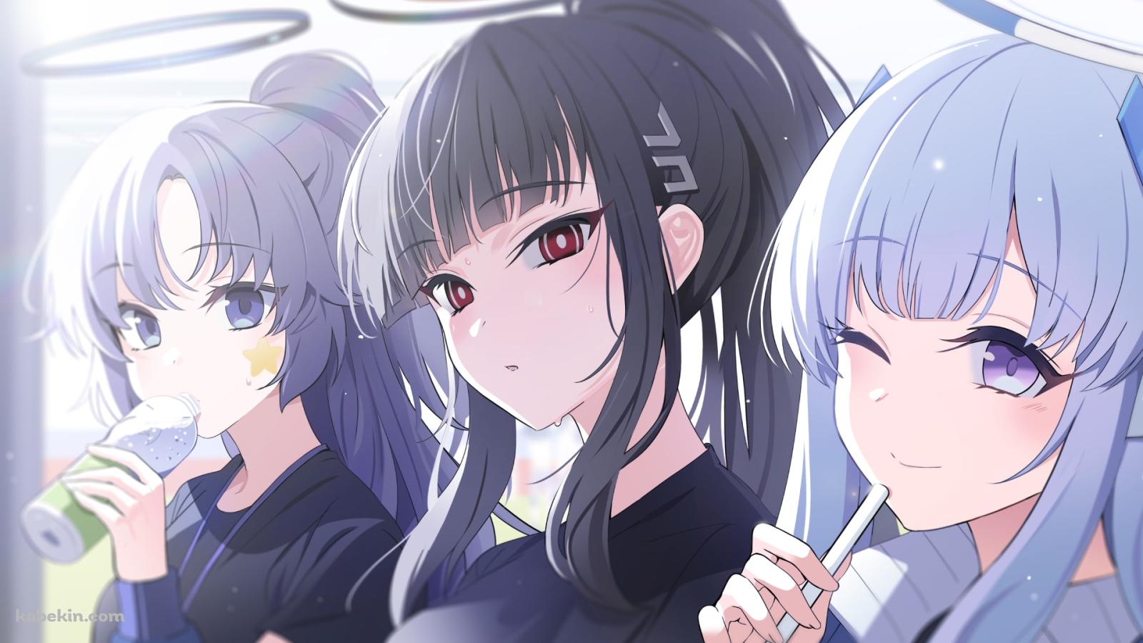 飲み物を飲みながらこちらを見る調月リオ / 早瀬ユウカ / 生塩ノア / ブルアカ / ブルーアーカイブの壁紙(1600px x 900px) 高画質 PC・デスクトップ用