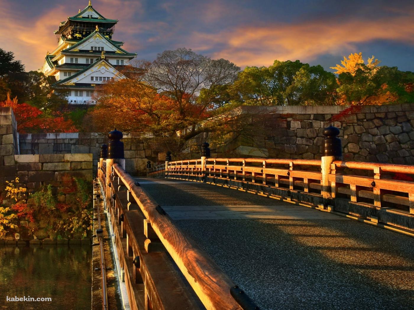 秋の大阪城 / 天守閣 / 大阪堺筋本町 / 豊臣秀吉 / 築城年 1583年 / 重要文化財 / 日本の壁紙(1400px x 1050px) 高画質 PC・デスクトップ用