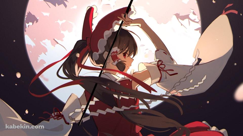 博麗霊夢の後ろ姿 / 満月 / 東方の壁紙(960px x 540px) 高画質 PC・デスクトップ用