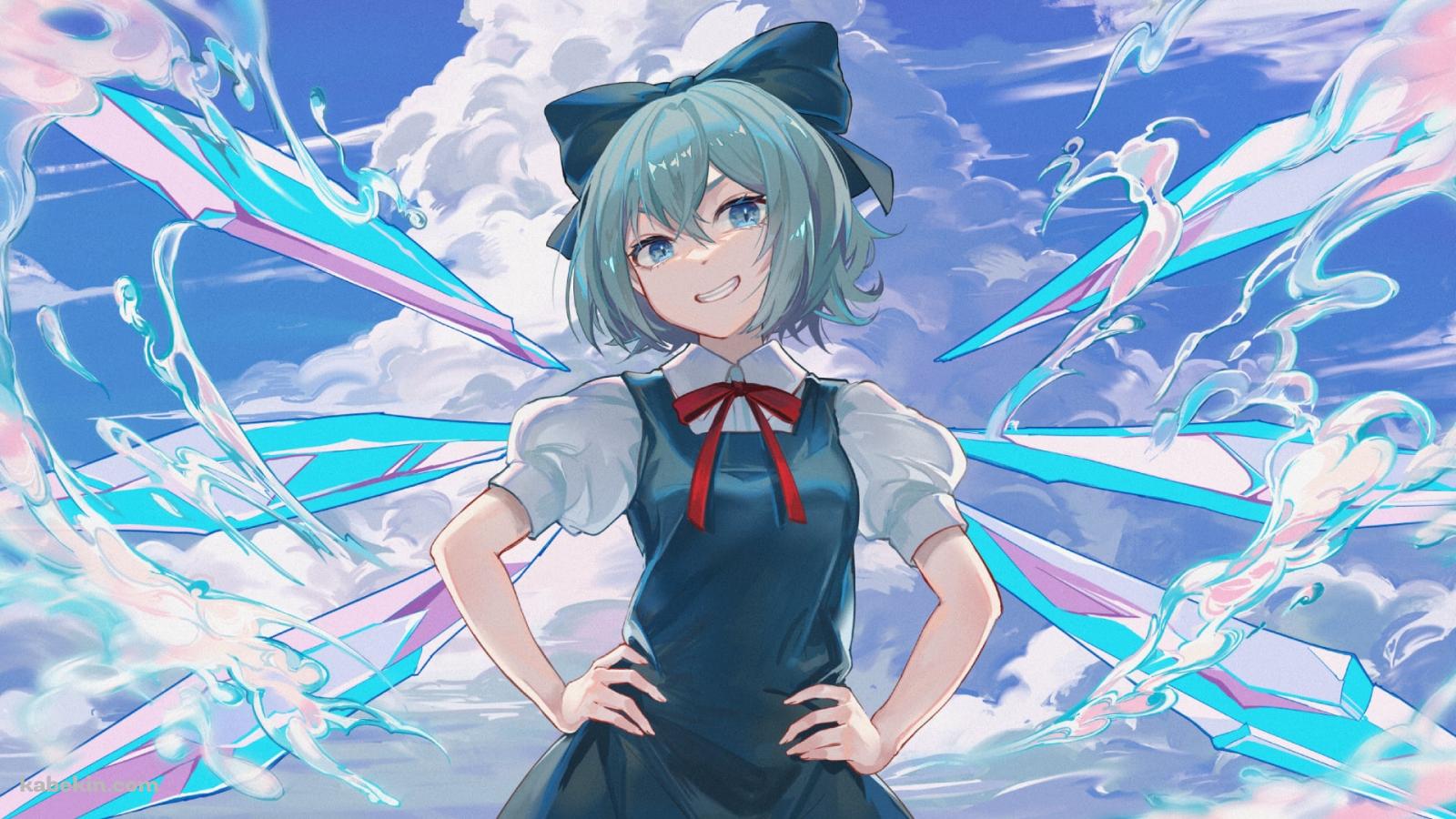 両手を腰にあてて笑顔で立つチルノ / 東方の壁紙(1600px x 900px) 高画質 PC・デスクトップ用