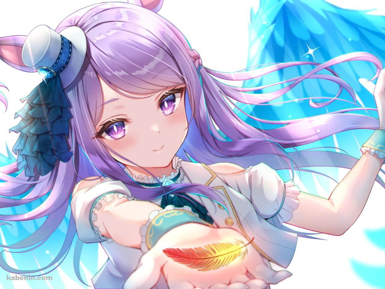 オレンジ・黄色の羽を手のひらに乗せて差し出す可愛いメジロマックイーンの壁紙(1280px x 960px) 高画質 PC・デスクトップ用