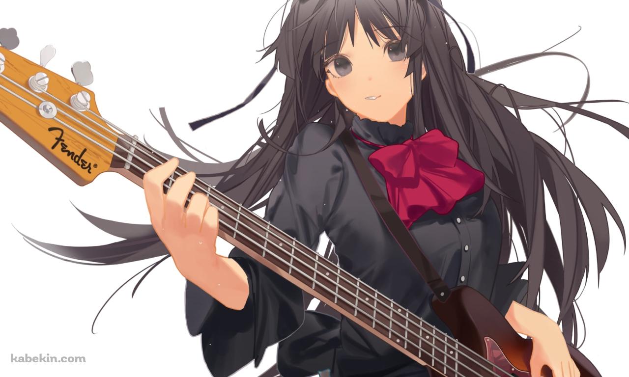 Fenderのベースを弾く秋山澪 / けいおん!の壁紙(1280px x 768px) 高画質 PC・デスクトップ用