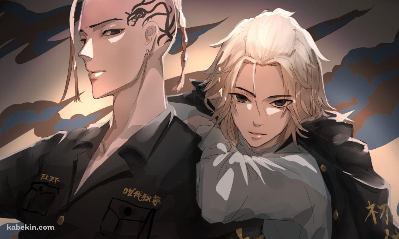 こちらを見つめる龍宮寺堅と佐野万次郎 / 東京リベンジャーズの壁紙(1280px x 768px) 高画質 PC・デスクトップ用