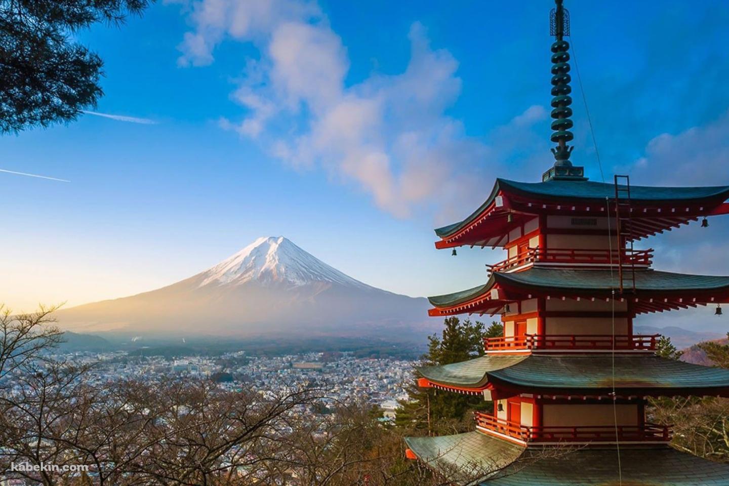 新倉山浅間公園・忠霊塔 / 山梨県富士吉田市 / 富士山 / 日本の壁紙(1440px x 960px) 高画質 PC・デスクトップ用
