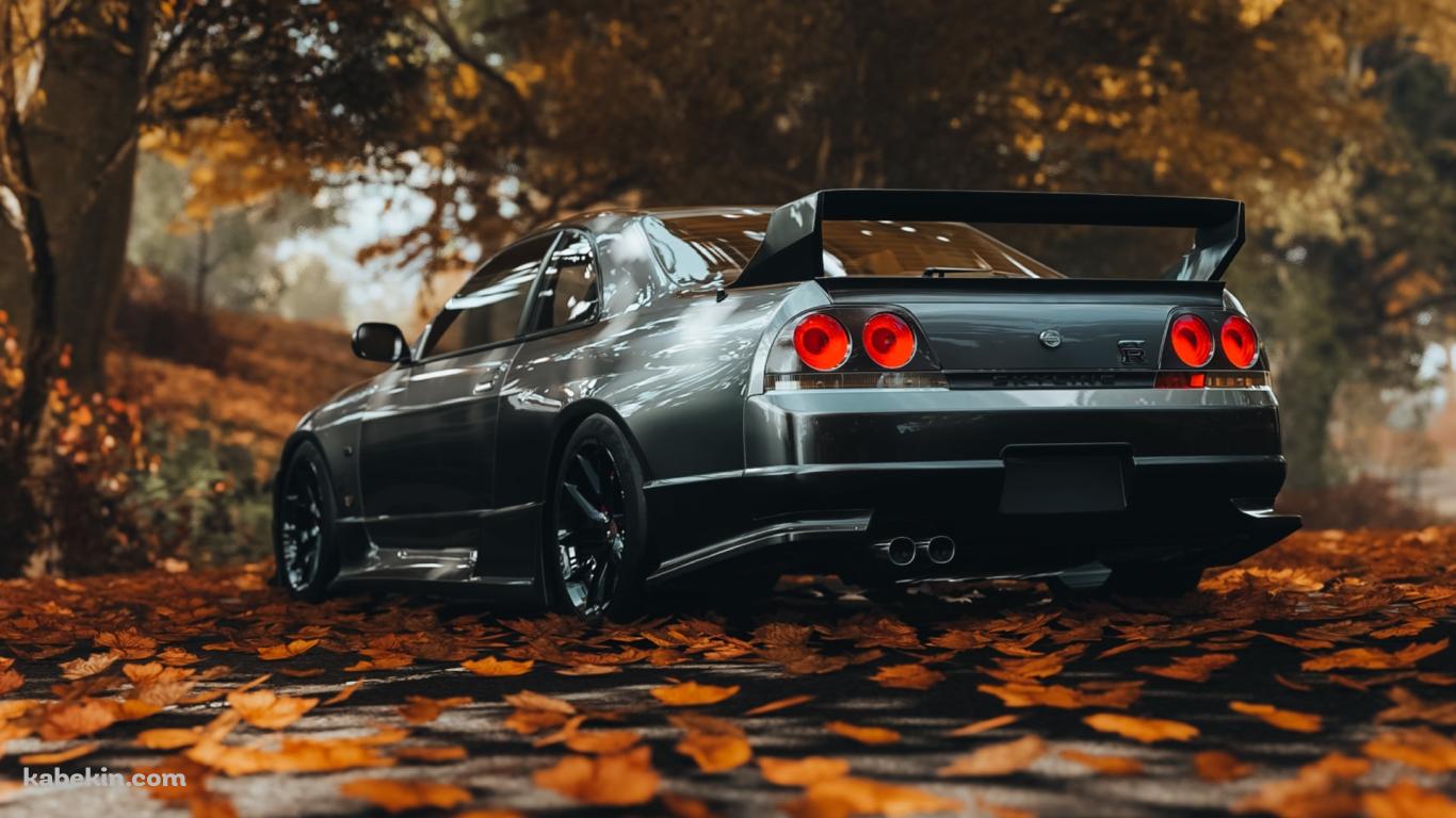 紅葉の中、路駐するかっこいい黒いGT-R / 日産の壁紙(1366px x 768px) 高画質 PC・デスクトップ用