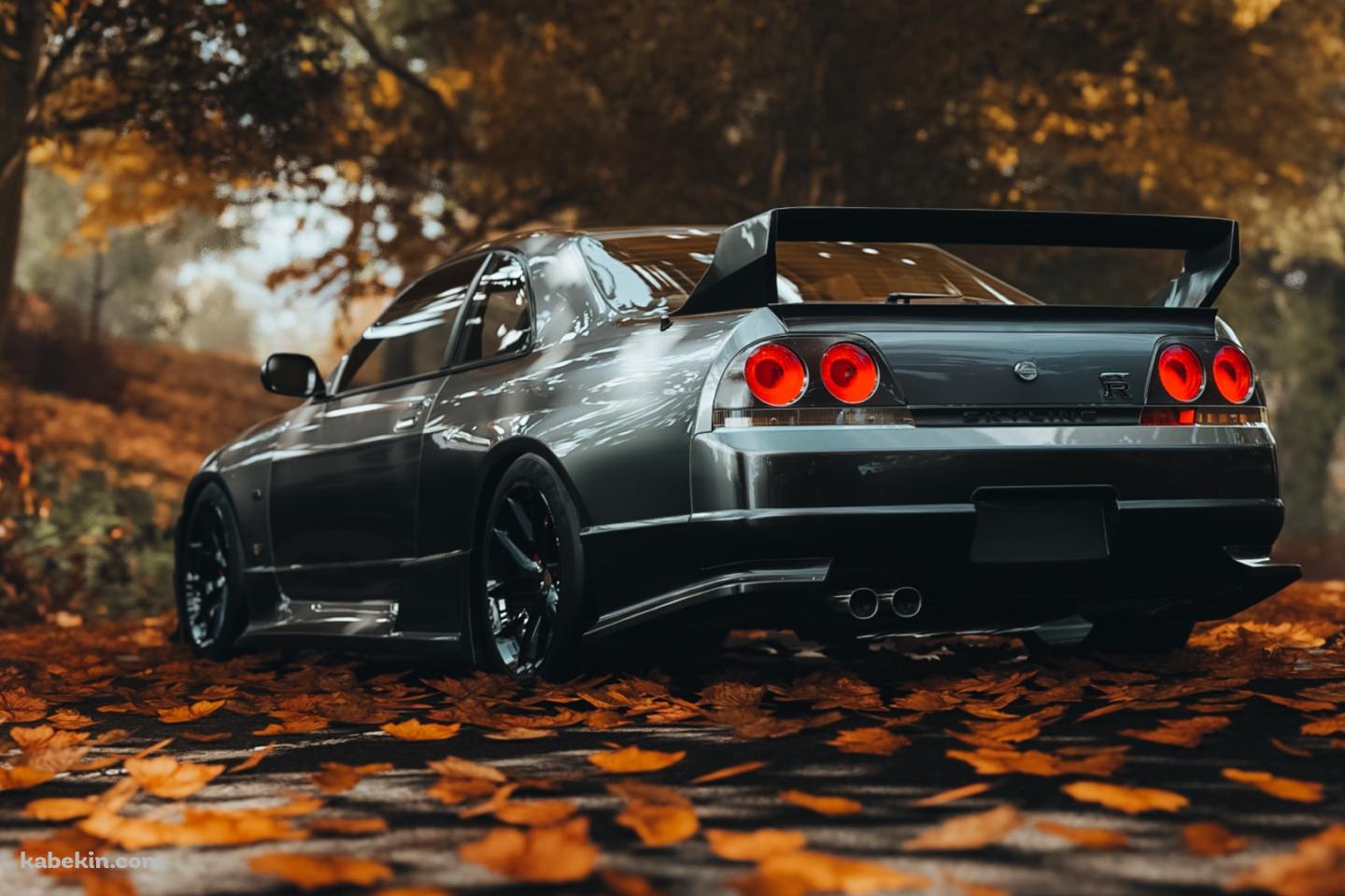 紅葉の中、路駐するかっこいい黒いGT-R / 日産の壁紙(1440px x 960px) 高画質 PC・デスクトップ用