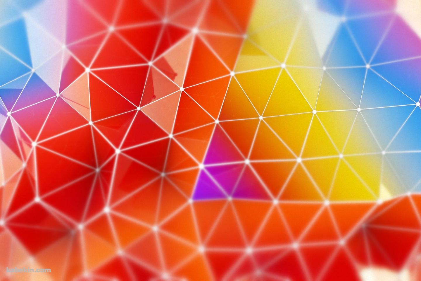 鮮やかな赤・黄・青の隆起するポリゴンの壁紙(1440px x 960px) 高画質 PC・デスクトップ用