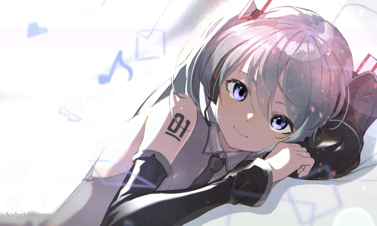 寝ながら微笑む初音ミク / 音符 / ボカロ / ボーカロイドの壁紙(1280px x 768px) 高画質 PC・デスクトップ用