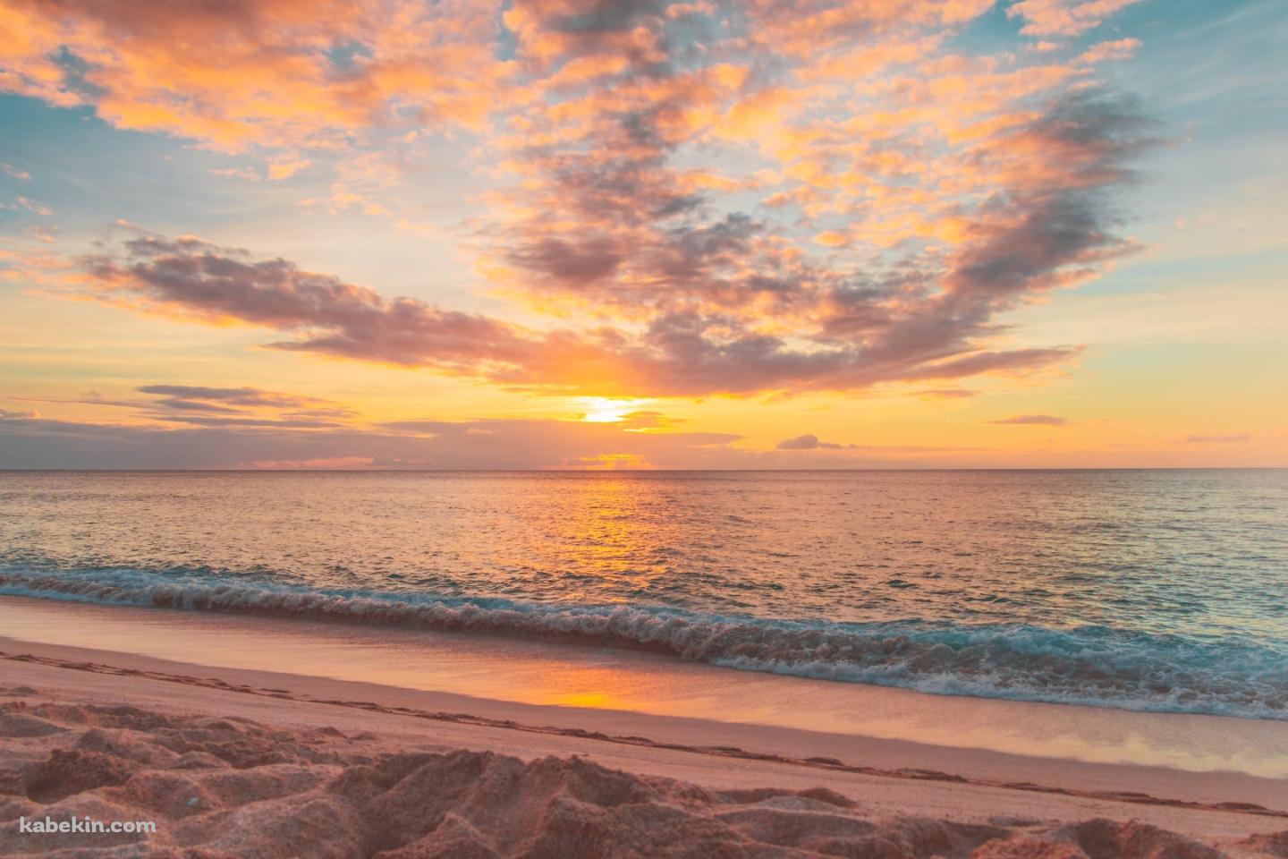 フエルテベントゥラ島 / カナリア諸島の綺麗な海 / 夕陽 / 砂浜 / ビーチの壁紙(1440px x 960px) 高画質 PC・デスクトップ用