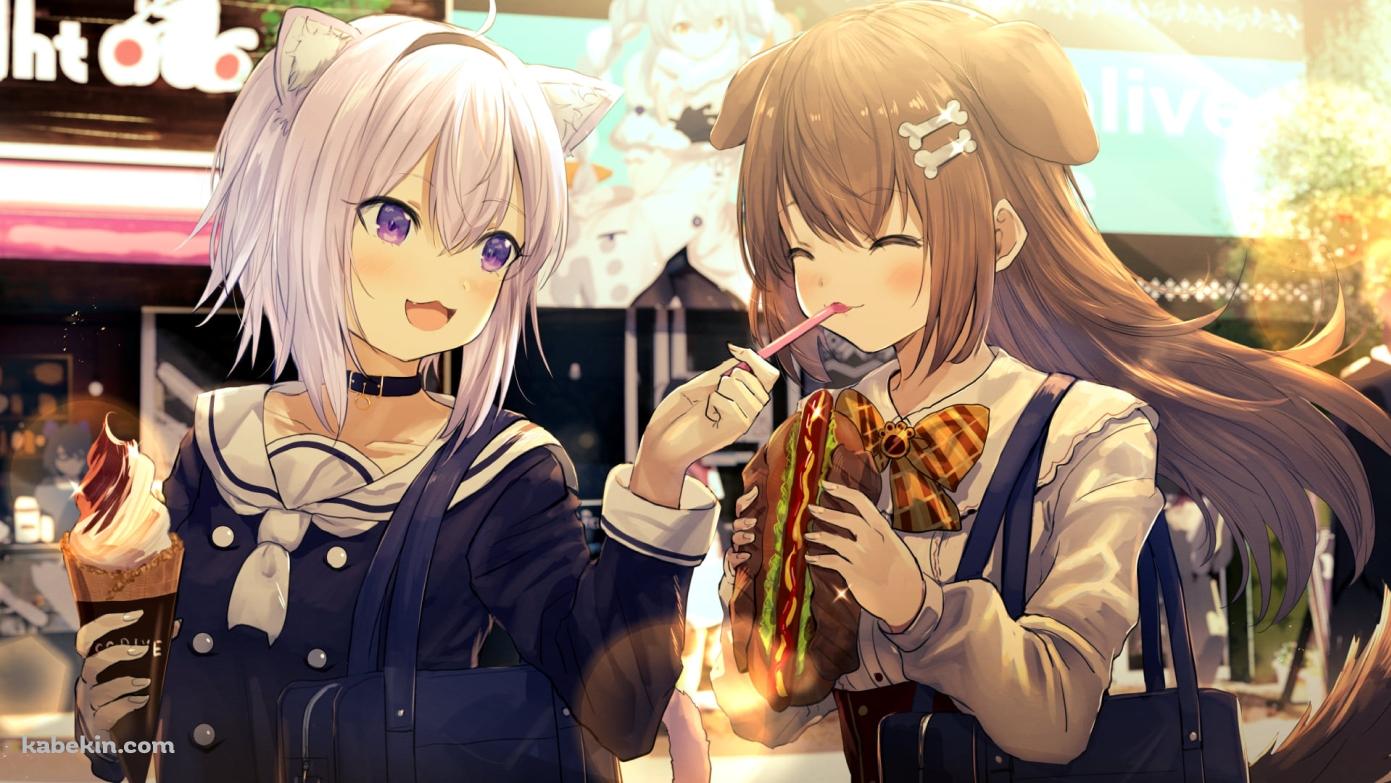 ソフトクリームを持つ猫又おかゆと大きなパンを持つ戌神ころね / ホロライブ / バーチャルYouTuber / Vtuberの壁紙(1391px x 783px) 高画質 PC・デスクトップ用