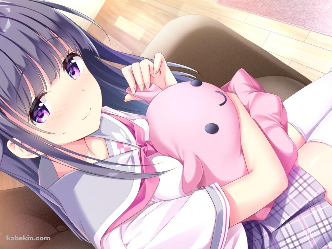 ピンクのぬいぐるみを抱く可愛い坂下唯々菜 / アインシュタインより愛を込めての壁紙(1152px x 864px) 高画質 PC・デスクトップ用