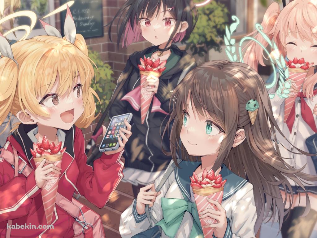 苺のクレープを食べながら下校する杏山カズサ・伊原木ヨシミ・柚鳥ナツ・栗村アイリ / ブルアカ / ブルーアーカイブの壁紙(1024px x 768px) 高画質 PC・デスクトップ用