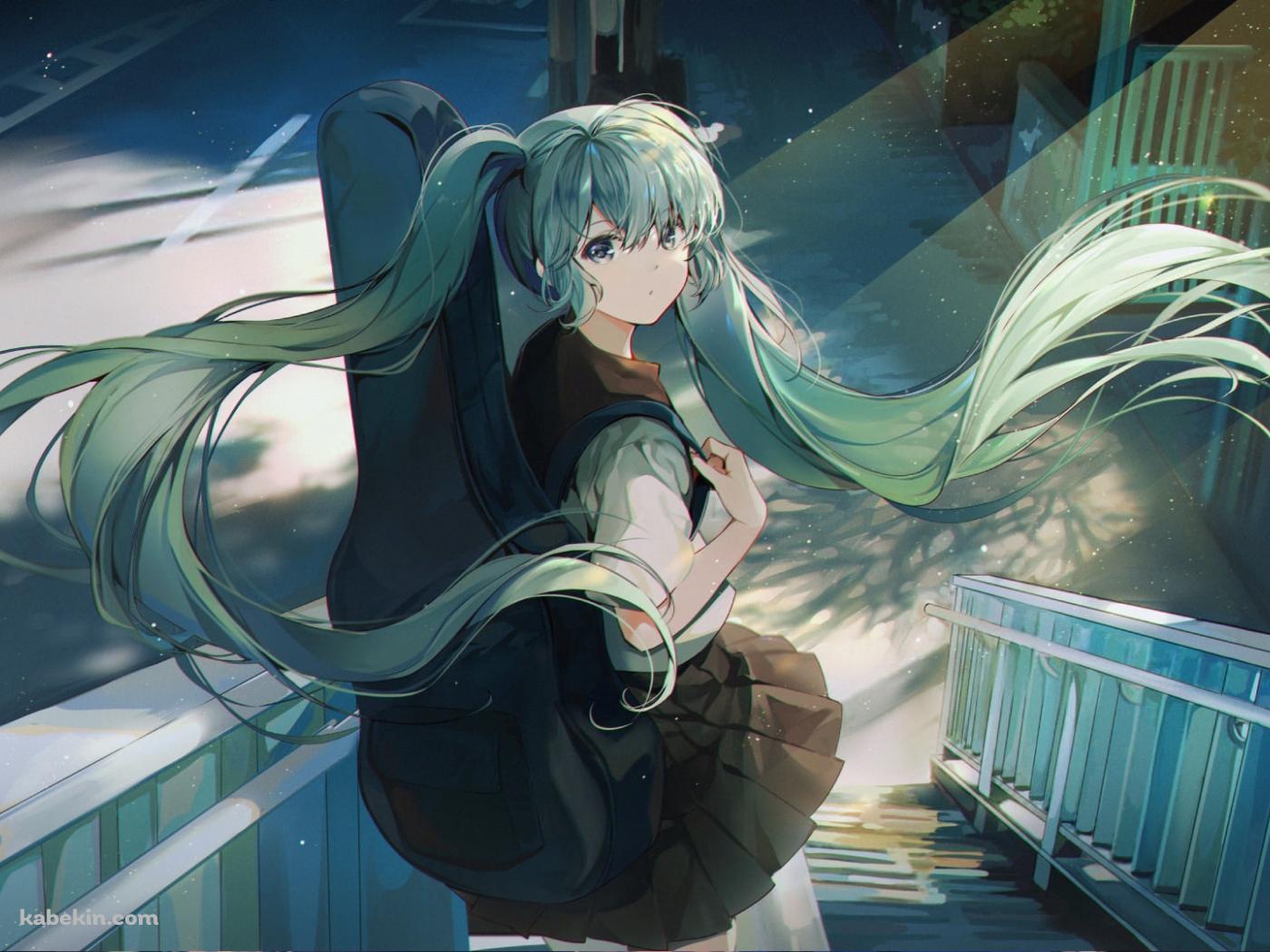 歩道橋で振り返るギターを担いだ初音ミク / 綺麗 / ボカロ / ボーカロイドの壁紙(1400px x 1050px) 高画質 PC・デスクトップ用