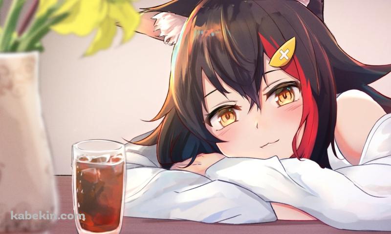 アイスコーヒーと大神ミオ / ホロライブ / バーチャルYouTuber / Vtuberの壁紙(800px x 480px) 高画質 PC・デスクトップ用