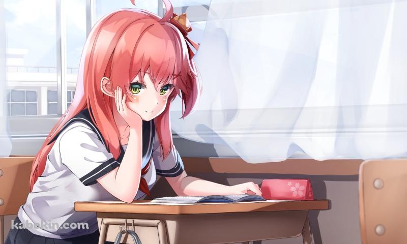 窓際の机に肘をつき微笑むさくらみこ / セーラー服 / カーテン / 筆箱 / ホロライブ / バーチャルYouTuber / Vtuberの壁紙(800px x 480px) 高画質 PC・デスクトップ用