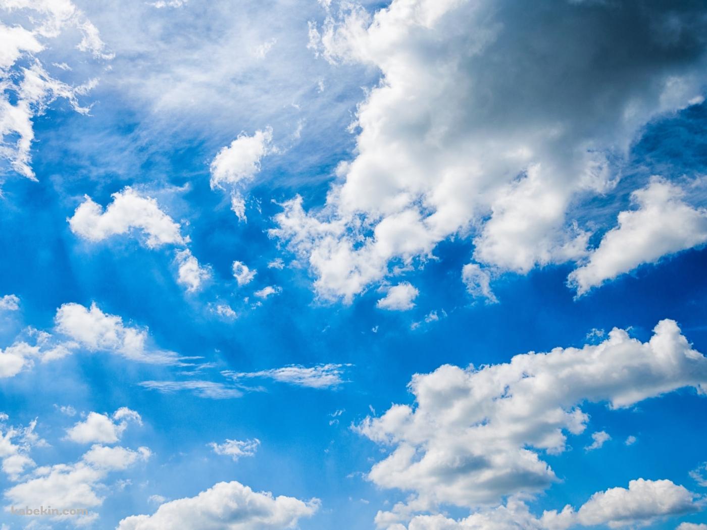 めちゃくちゃ綺麗な青空 / 夏 / 白い雲の壁紙(1400px x 1050px) 高画質 PC・デスクトップ用