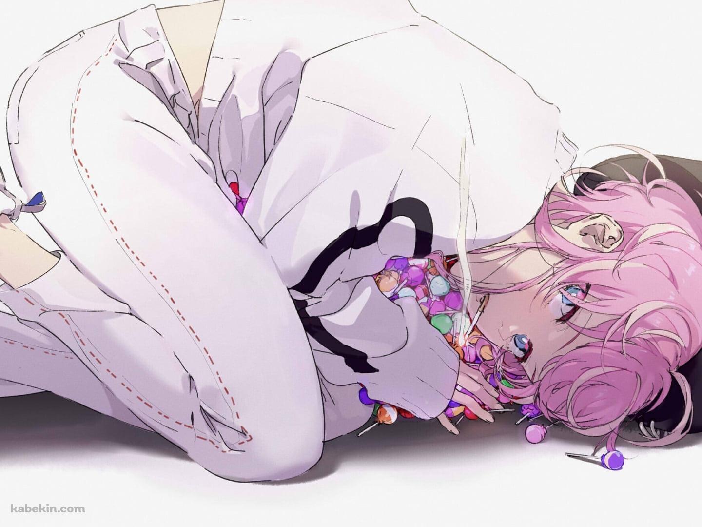 チュッパチャプスを抱えてうずくまる飴村乱数 (あめむららむだ) / ヒプノシスマイクの壁紙(1440px x 1080px) 高画質 PC・デスクトップ用
