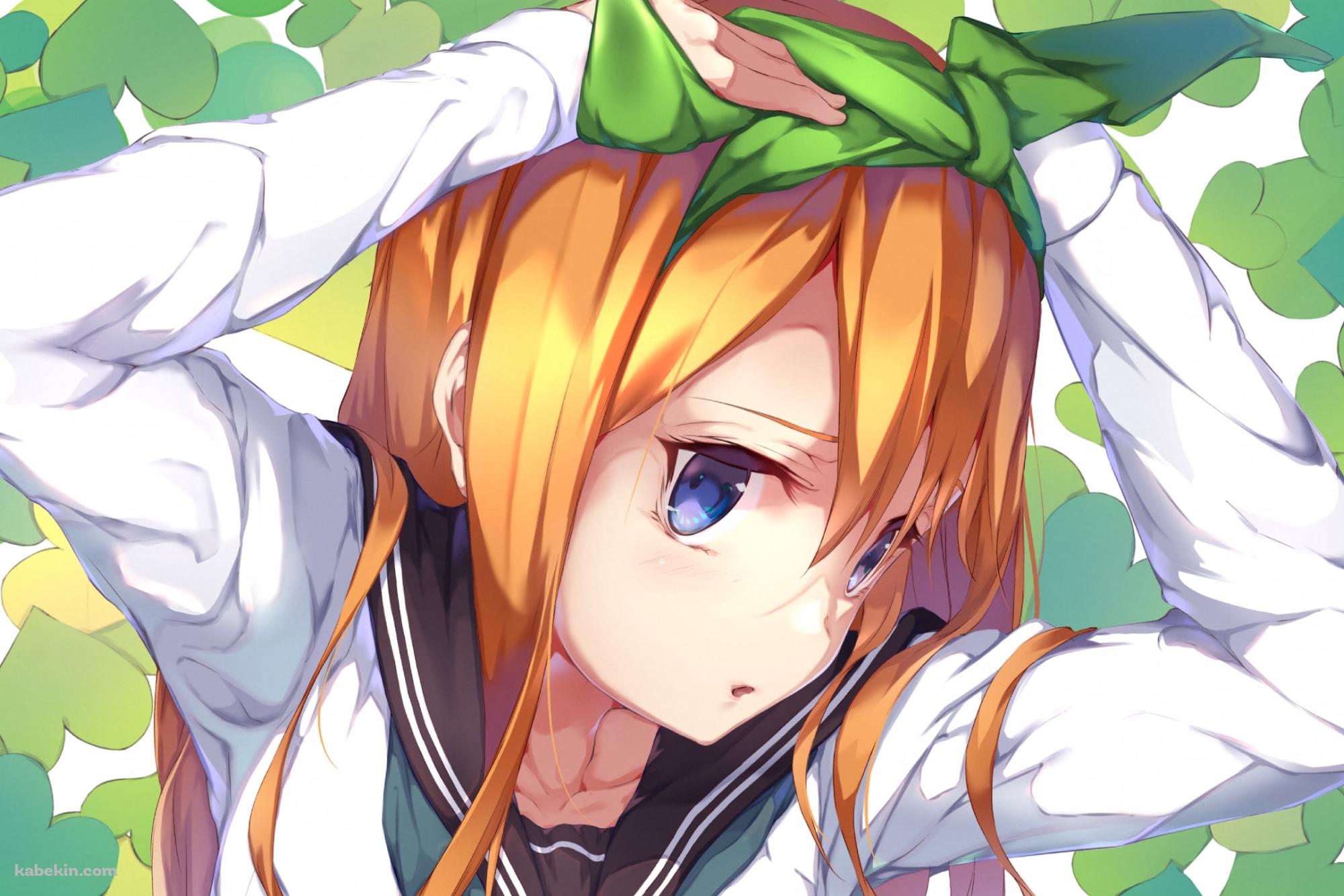 ハートの葉っぱと可愛い中野四葉 / 五等分の花嫁の壁紙(2000px x 1333px) 高画質 PC・デスクトップ用