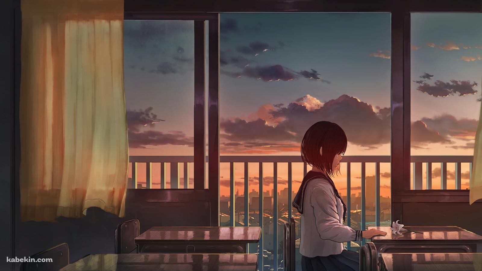 夕暮れの学校で一人椅子に座る女子高生 / 白い花が置いてある机の壁紙(1600px x 900px) 高画質 PC・デスクトップ用