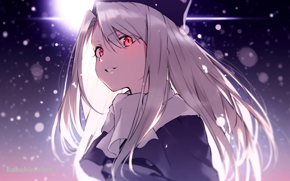雪が降る中、赤い瞳でこちらを見つめるイリヤスフィール・フォン・アインツベルン / プリズマ☆イリヤ / フェイト/ステイナイトの壁紙(960px x 600px) 高画質 PC・デスクトップ用