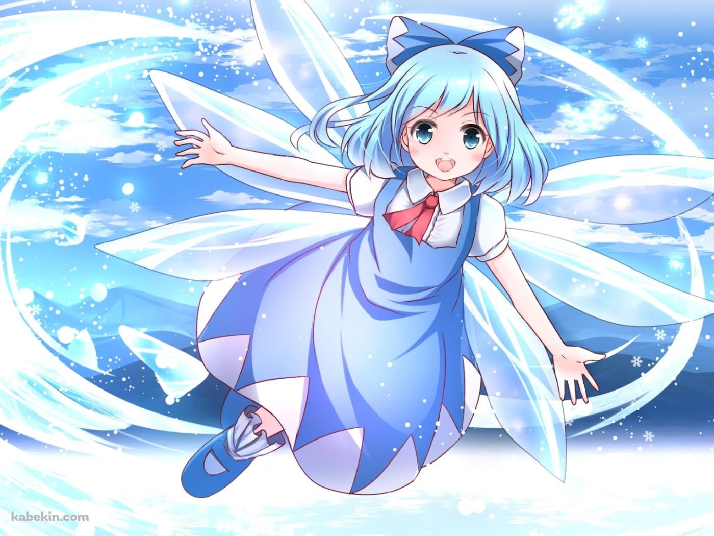 氷で攻撃するチルノ / 笑顔 / 東方(1400x1050px)のデスクトップPC用の壁紙 | 高画質 | 壁紙キングダム