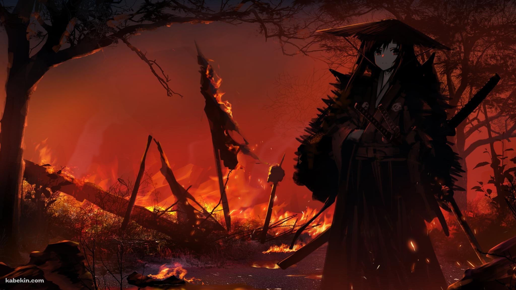 炎に包まれる大地に佇む笠を被った侍 / 野火 / 戦場の壁紙(2048px x 1152px) 高画質 PC・デスクトップ用