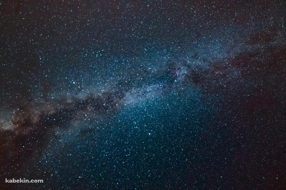 細かな星空 / 銀河 / 天の川の壁紙(1152px x 768px) 高画質 PC・デスクトップ用