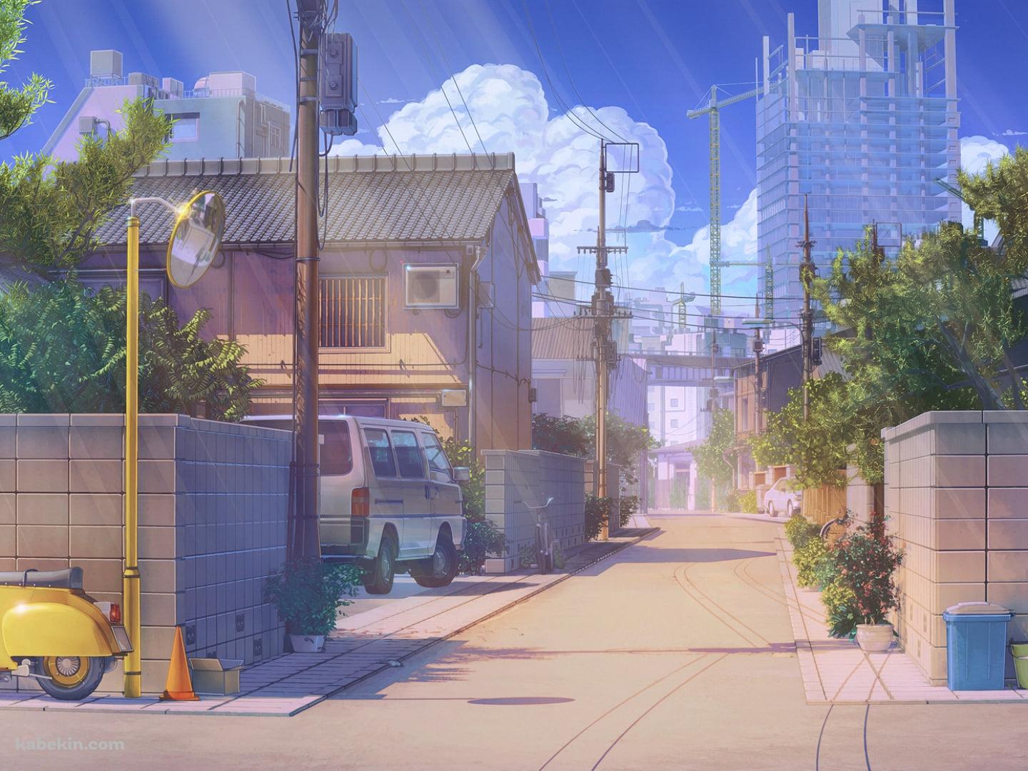 T字路の道路 / 路駐の黄色いベスパ / 街並み / 恋、マネー、ロックンロールの壁紙(1440px x 1080px) 高画質 PC・デスクトップ用