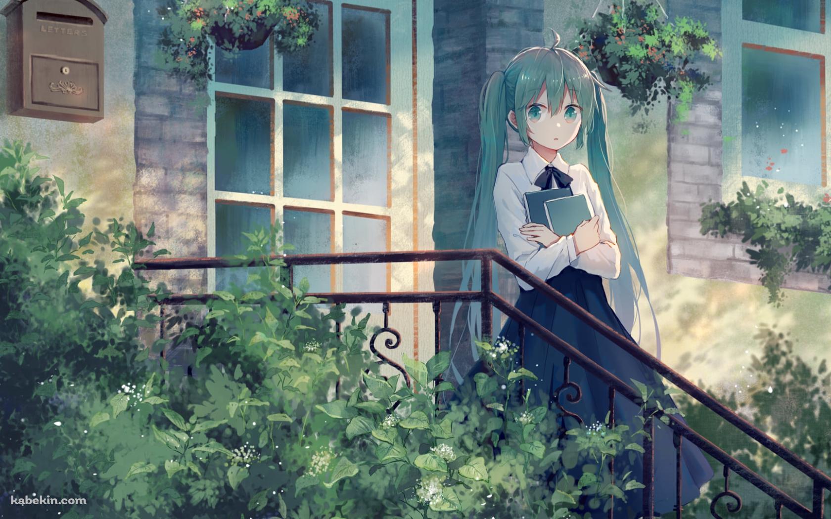 扉の前で本を持ちこちらを見つめる初音ミク / ボカロ / ボーカロイドの壁紙(1680px x 1050px) 高画質 PC・デスクトップ用