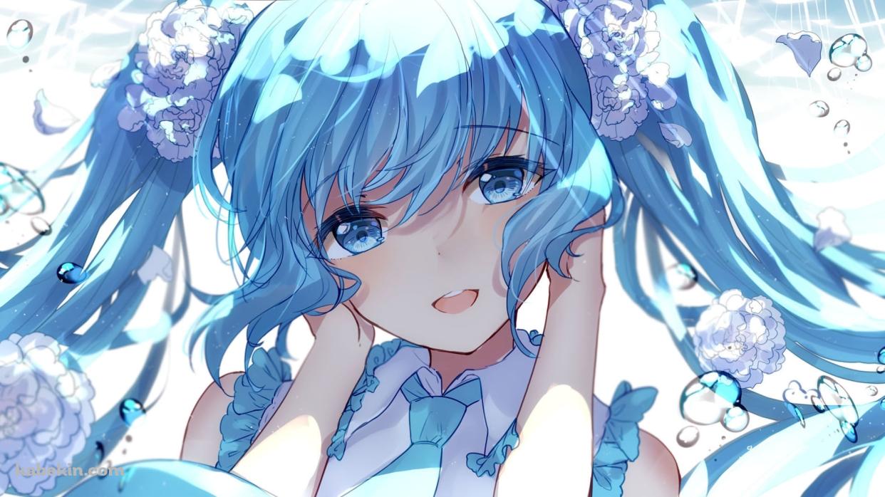 白い薔薇と耳元を抑える笑顔の初音ミク / ボカロ / ボーカロイドの壁紙(1242px x 698px) 高画質 PC・デスクトップ用