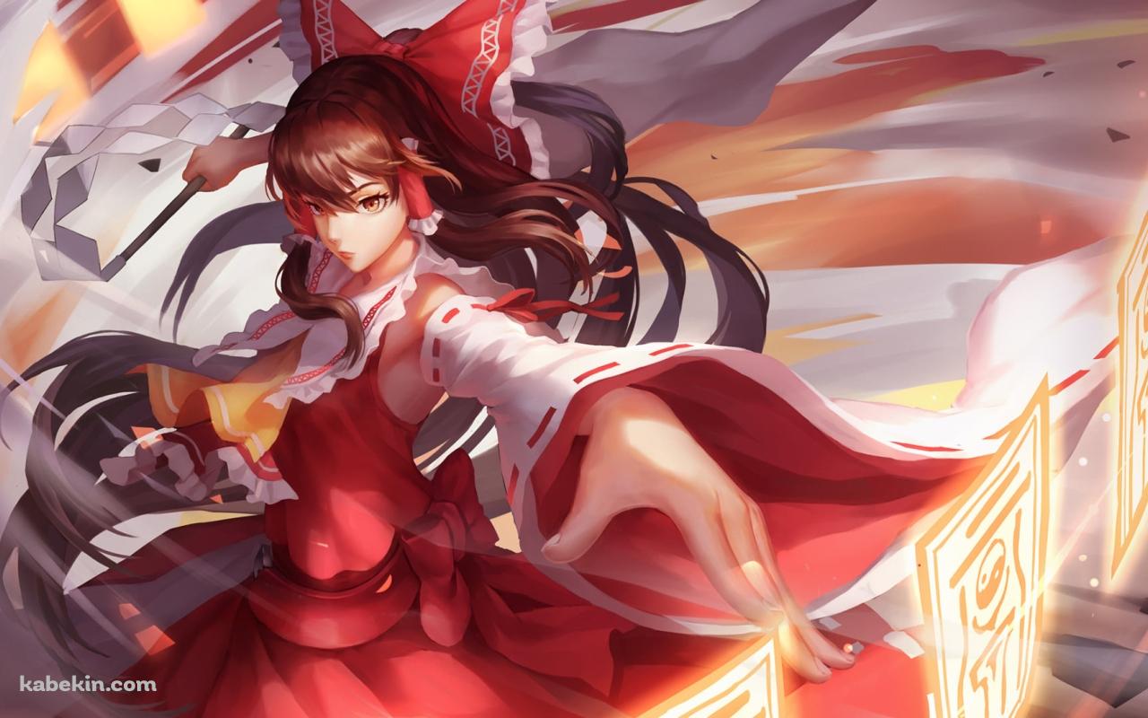 光る護符をくりだすかっこいい博麗霊夢 / 東方の壁紙(1280px x 800px) 高画質 PC・デスクトップ用