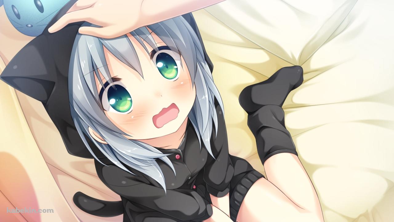 頭をなでられる可愛い花鳥 鈴 / あま恋シロップス 〜恥じらう恋心でシたくなる甘神様の恋祭り〜の壁紙(1280px x 720px) 高画質 PC・デスクトップ用