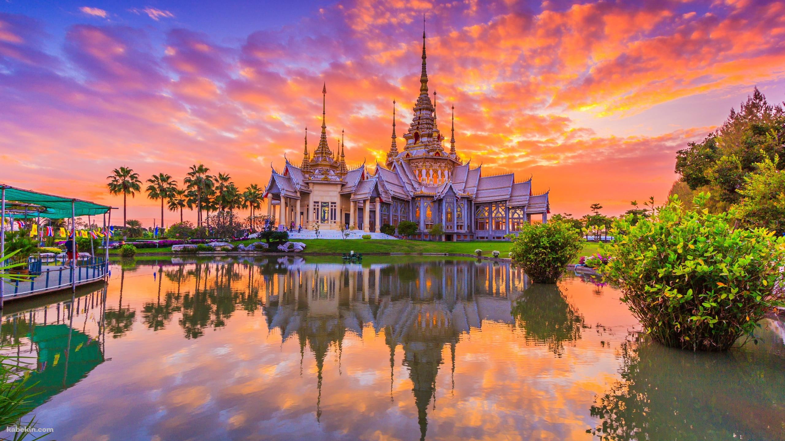 ワット ノーンクム / シキオ郡 / タイ / Thailandの壁紙(2560px x 1440px) 高画質 PC・デスクトップ用