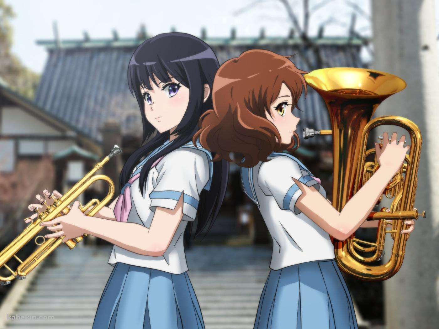 背中合わせで楽器の練習をする高坂麗奈と黄前久美子 / 響け!ユーフォニアムの壁紙(1400px x 1050px) 高画質 PC・デスクトップ用