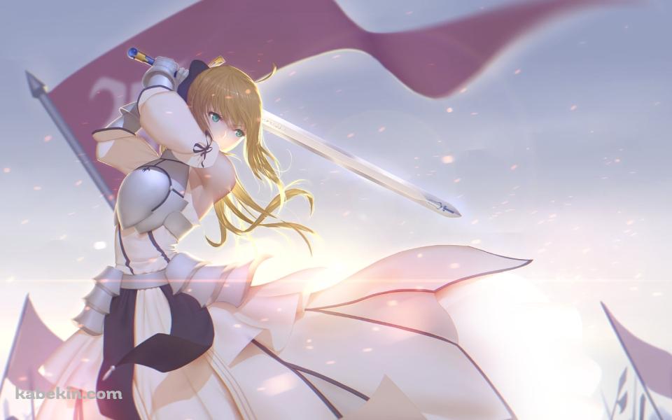 剣を上段に構える白い甲冑を着たセイバー・リリィ / アルトリア・ペンドラゴン / Fate/unlimited codesの壁紙(960px x 600px) 高画質 PC・デスクトップ用