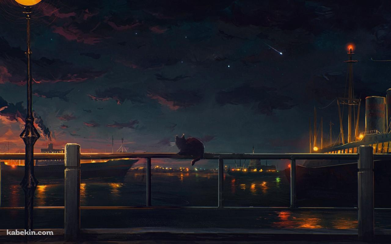 夜の海沿いの手摺に座る黒猫 / 停泊する船の壁紙(1280px x 800px) 高画質 PC・デスクトップ用