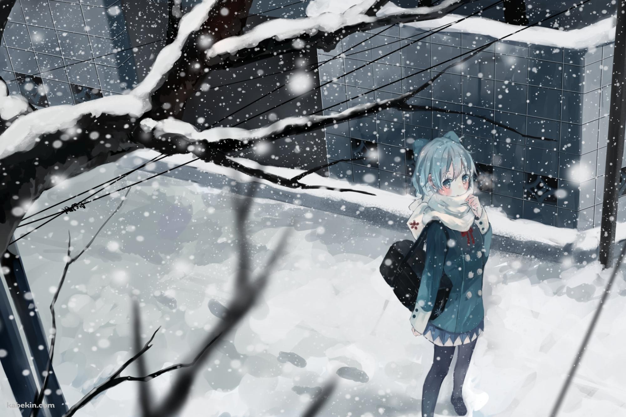 冬、雪が降る中、登校するチルノ / 東方の壁紙(2000px x 1333px) 高画質 PC・デスクトップ用