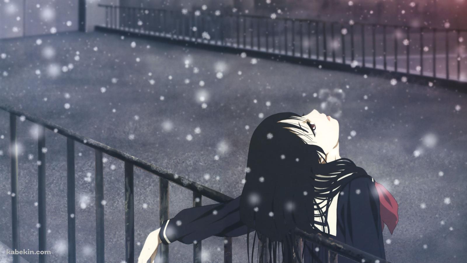 雪が降る屋上で手摺にもたれて上を見上げる閻魔あい / 地獄少女の壁紙(1600px x 900px) 高画質 PC・デスクトップ用